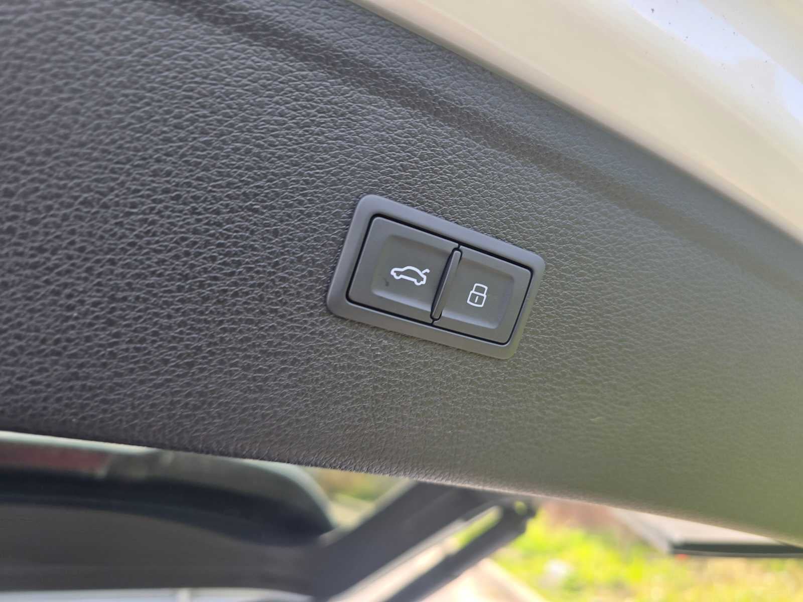 2025 Audi Q5 S line Premium