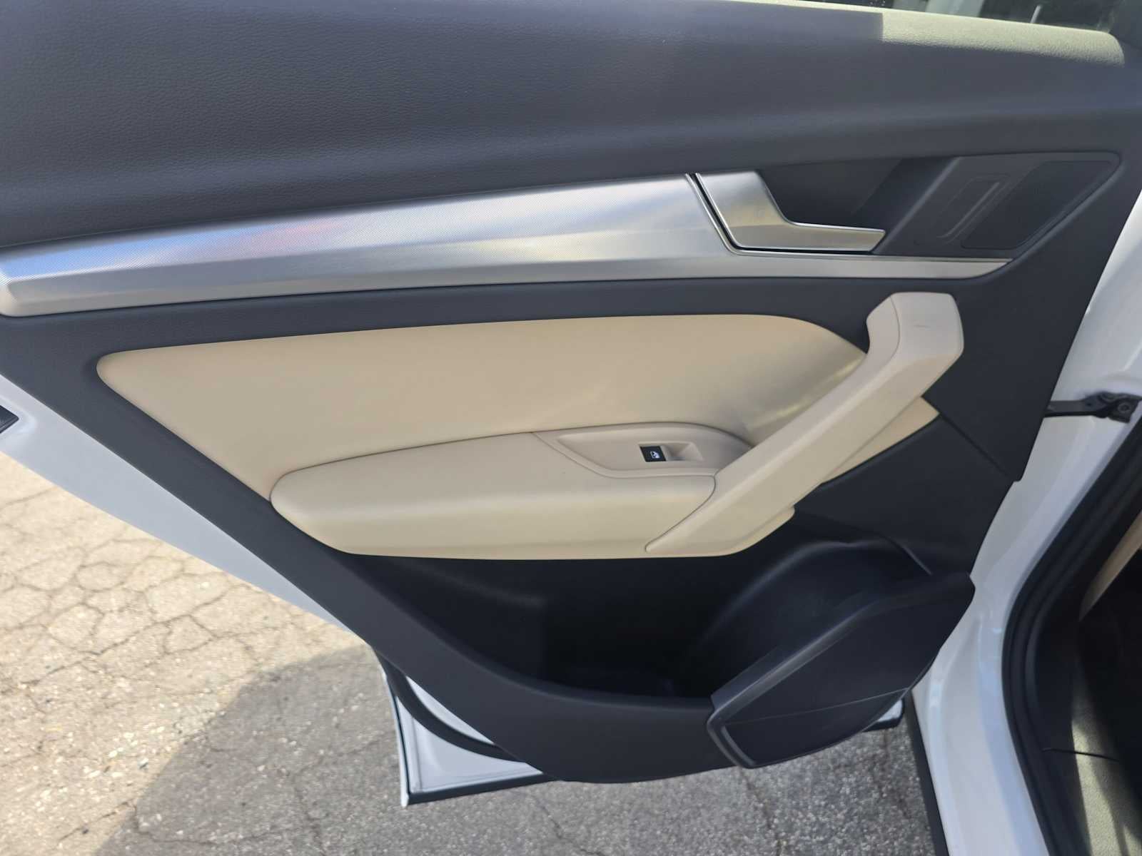 2025 Audi Q5 S line Premium