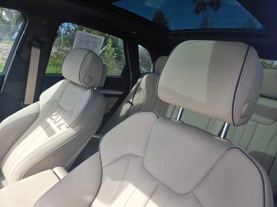 2025 Audi Q5 S line Premium