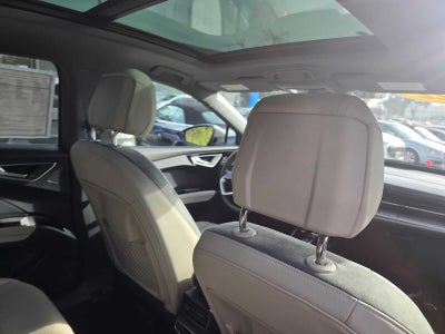 2022 Audi Q4 e-tron Prestige