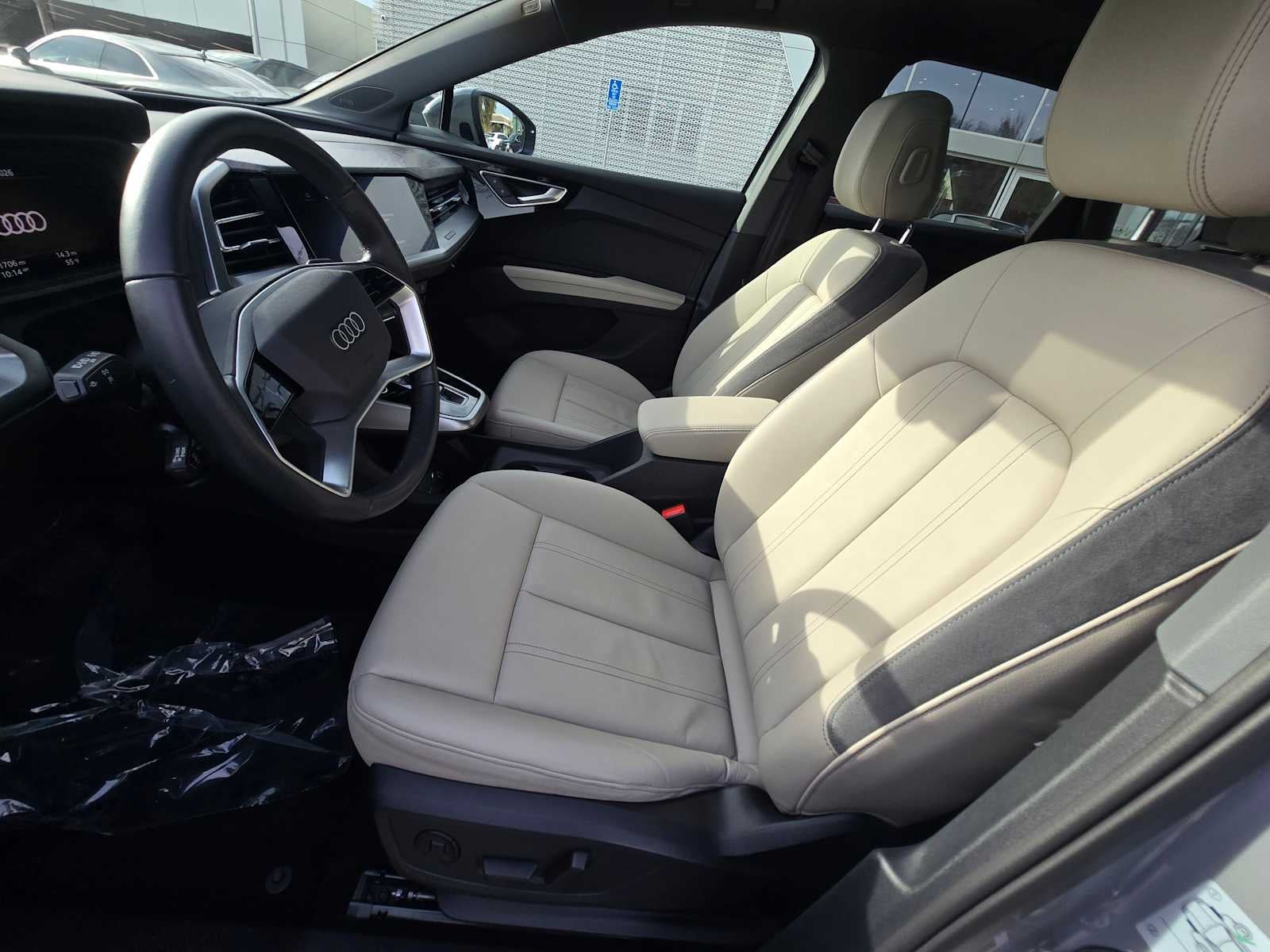 2022 Audi Q4 e-tron Prestige