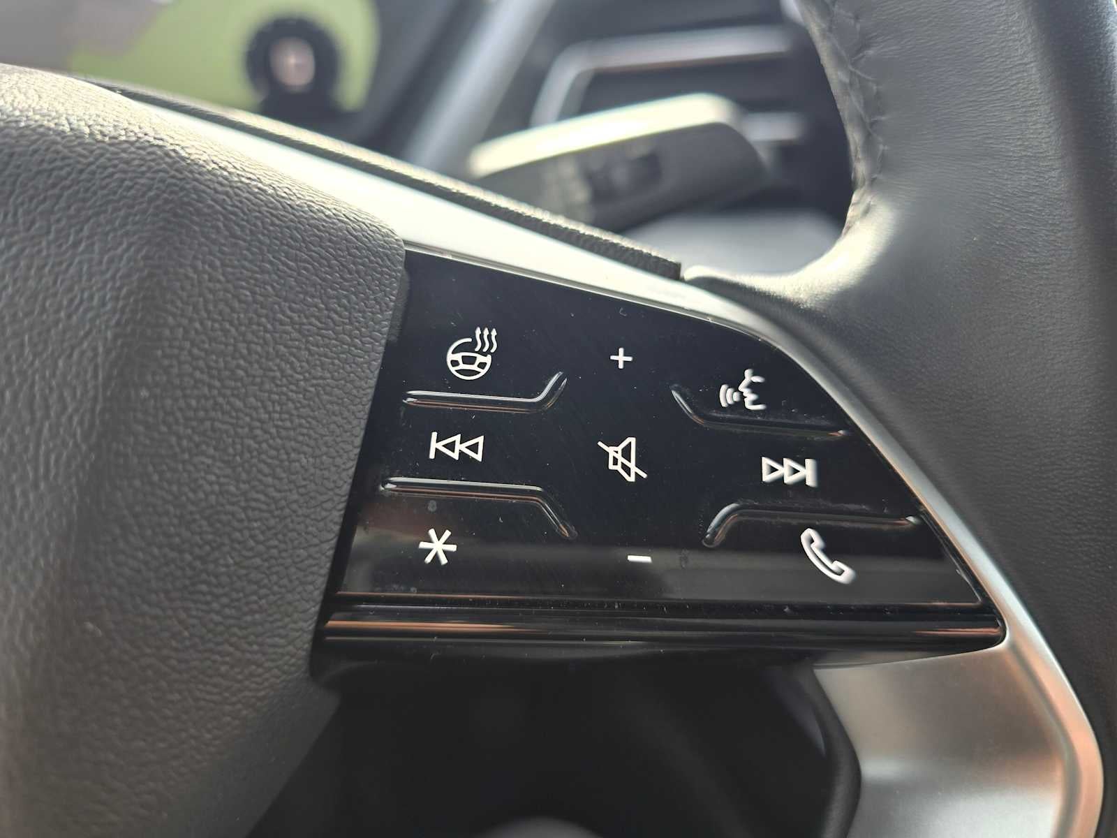 2023 Audi Q4 e-tron Premium Plus