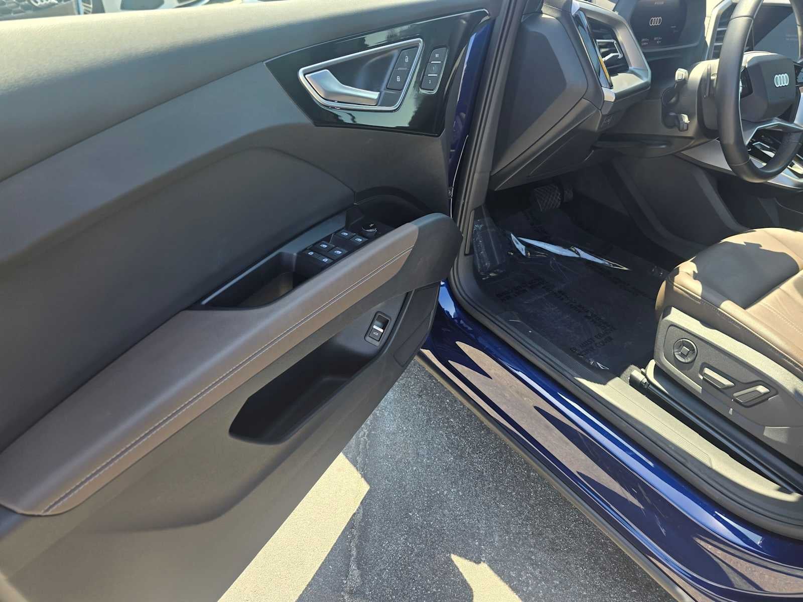 2023 Audi Q4 e-tron Premium Plus