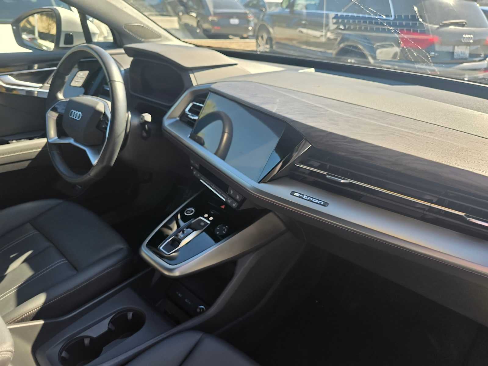 2024 Audi Q4 e-tron Premium Plus