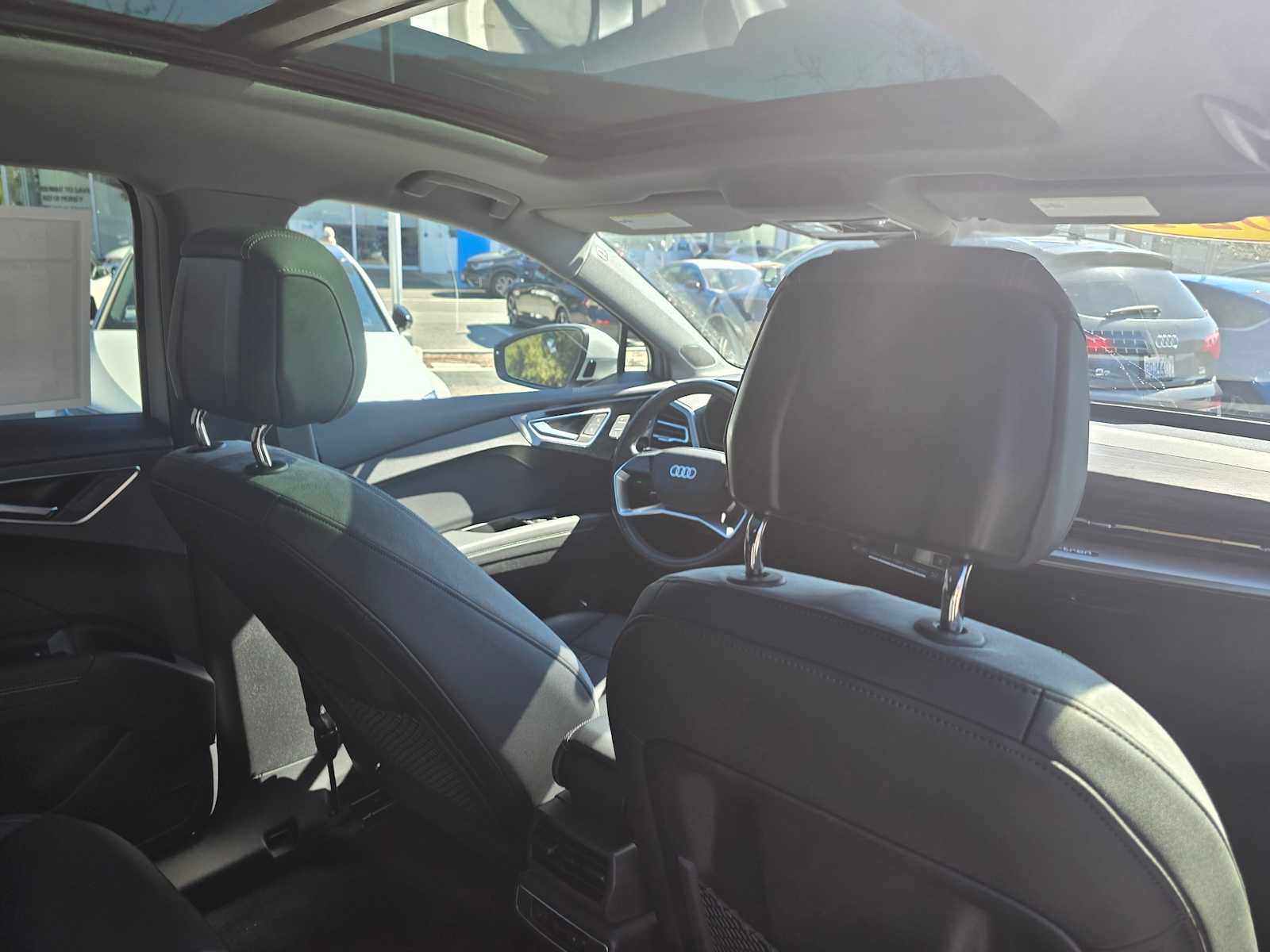 2024 Audi Q4 e-tron Premium Plus