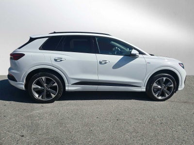 2024 Audi Q4 e-tron Premium Plus
