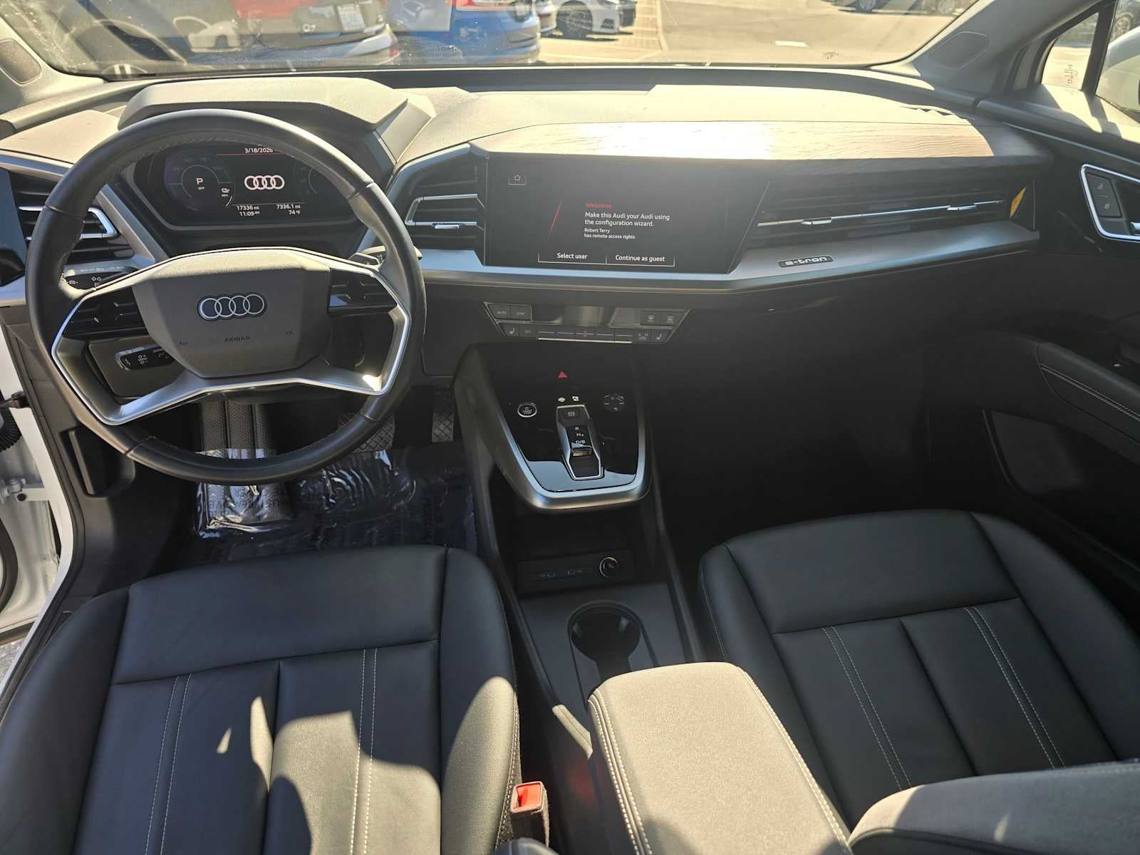 2024 Audi Q4 e-tron Premium Plus