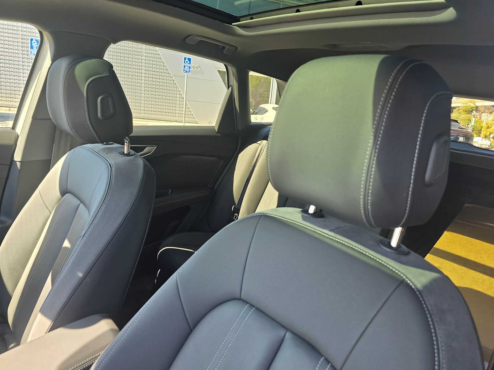 2024 Audi Q4 e-tron Premium Plus