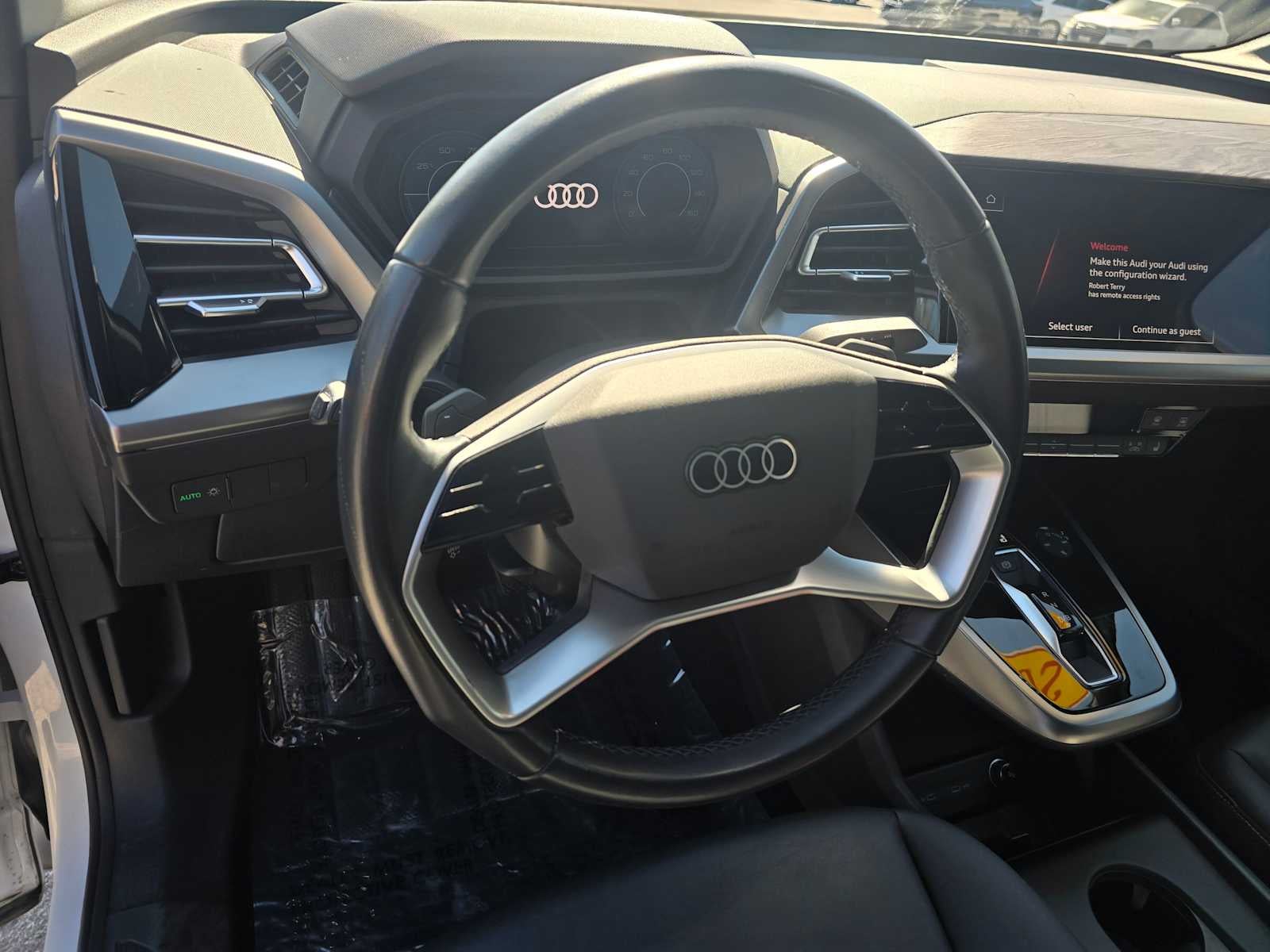 2024 Audi Q4 e-tron Premium Plus