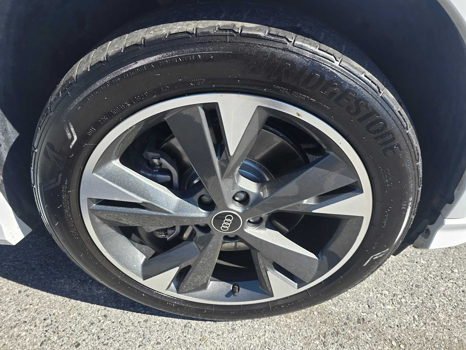 2024 Audi Q4 e-tron Premium Plus