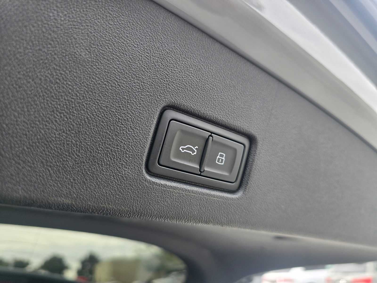 2023 Audi Q4 e-tron Premium Plus