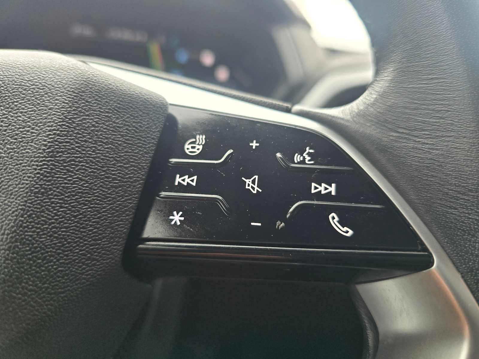2023 Audi Q4 e-tron Premium Plus