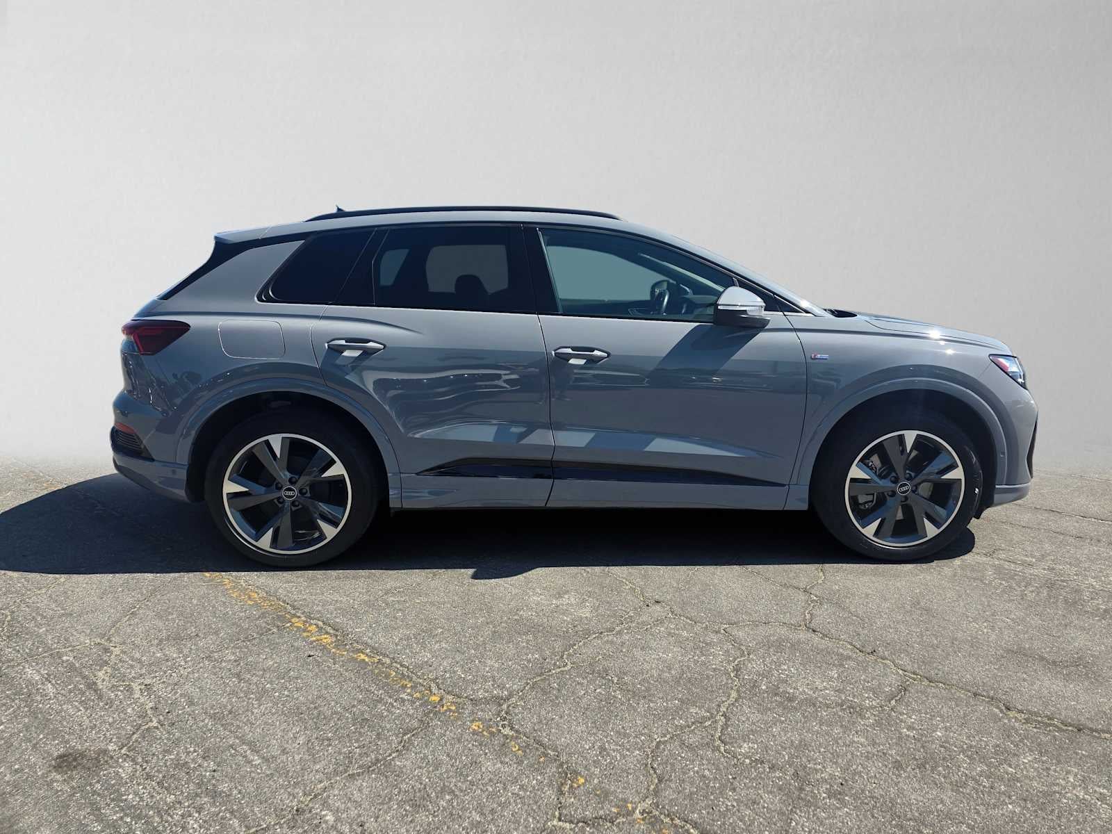 2023 Audi Q4 e-tron Premium Plus