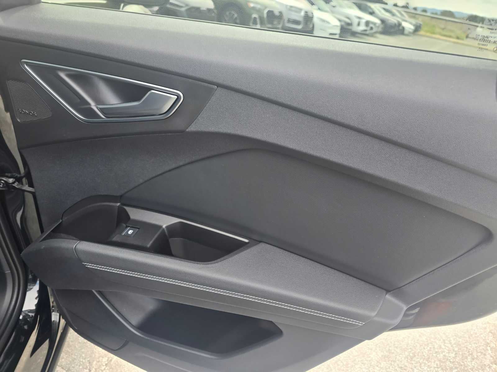 2024 Audi Q4 e-tron Premium Plus