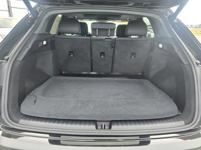 2024 Audi Q4 e-tron Premium Plus