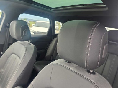 2024 Audi Q4 e-tron Premium Plus