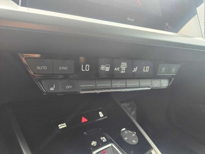 2024 Audi Q4 e-tron Premium Plus