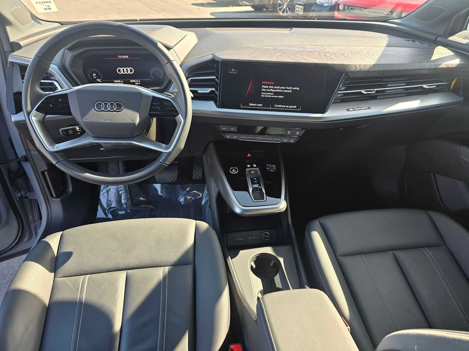 2024 Audi Q4 e-tron Premium Plus