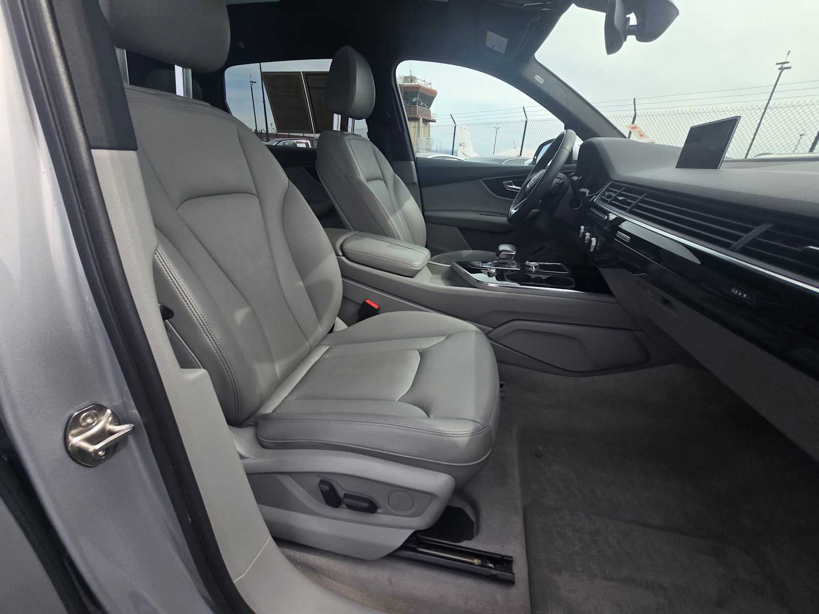 2019 Audi Q7 Premium Plus