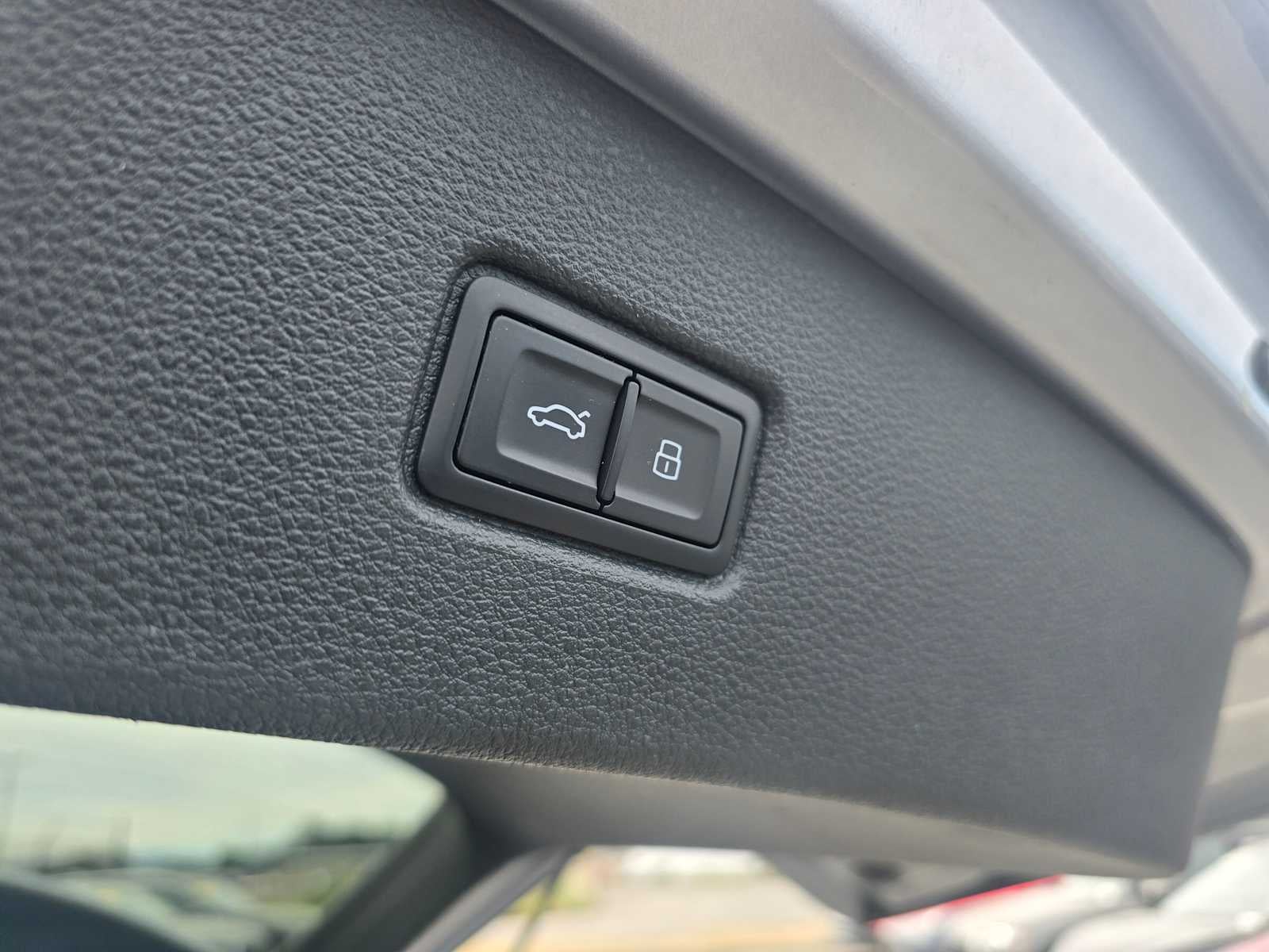 2019 Audi Q7 Premium Plus