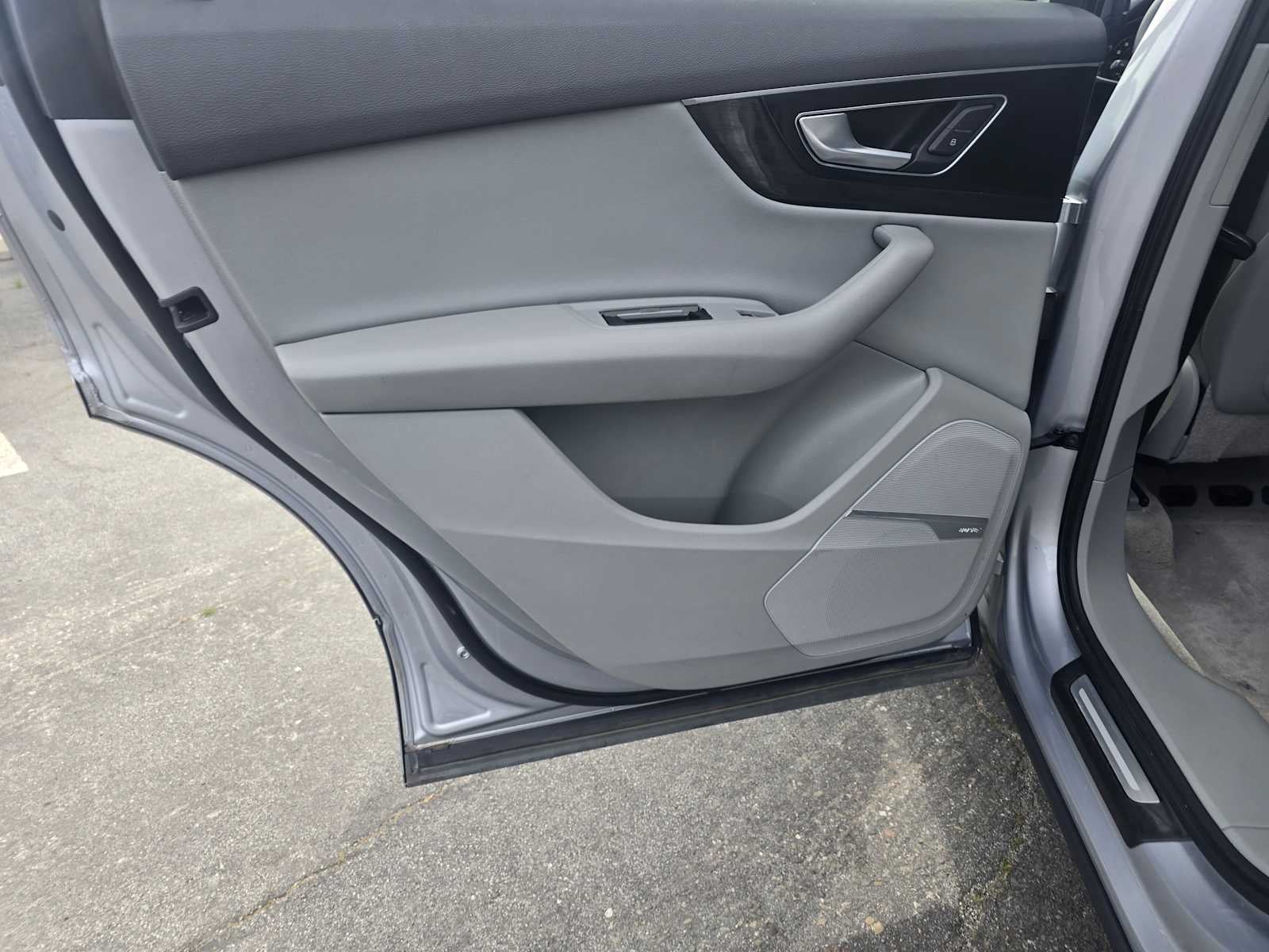 2019 Audi Q7 Premium Plus