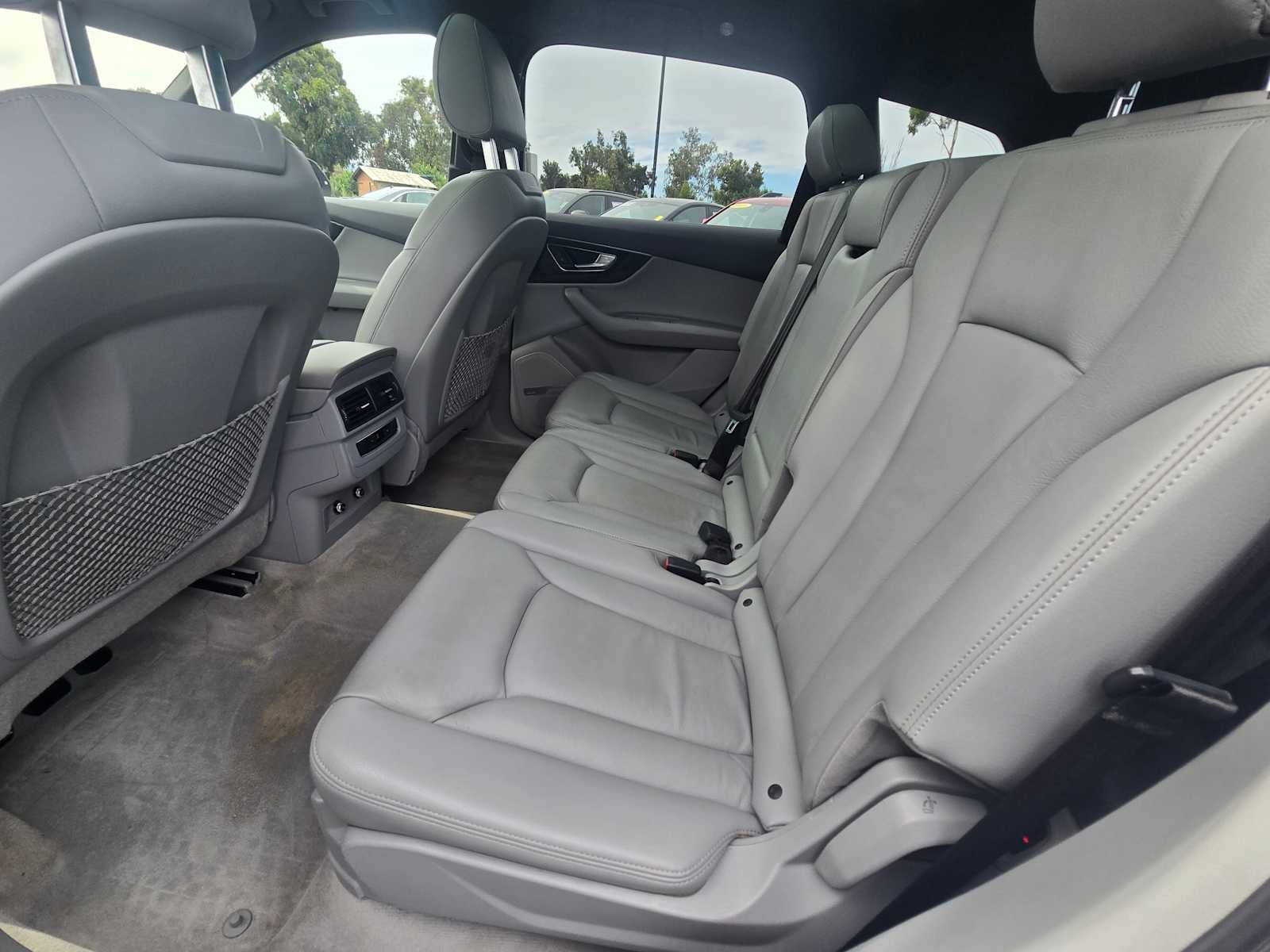 2019 Audi Q7 Premium Plus