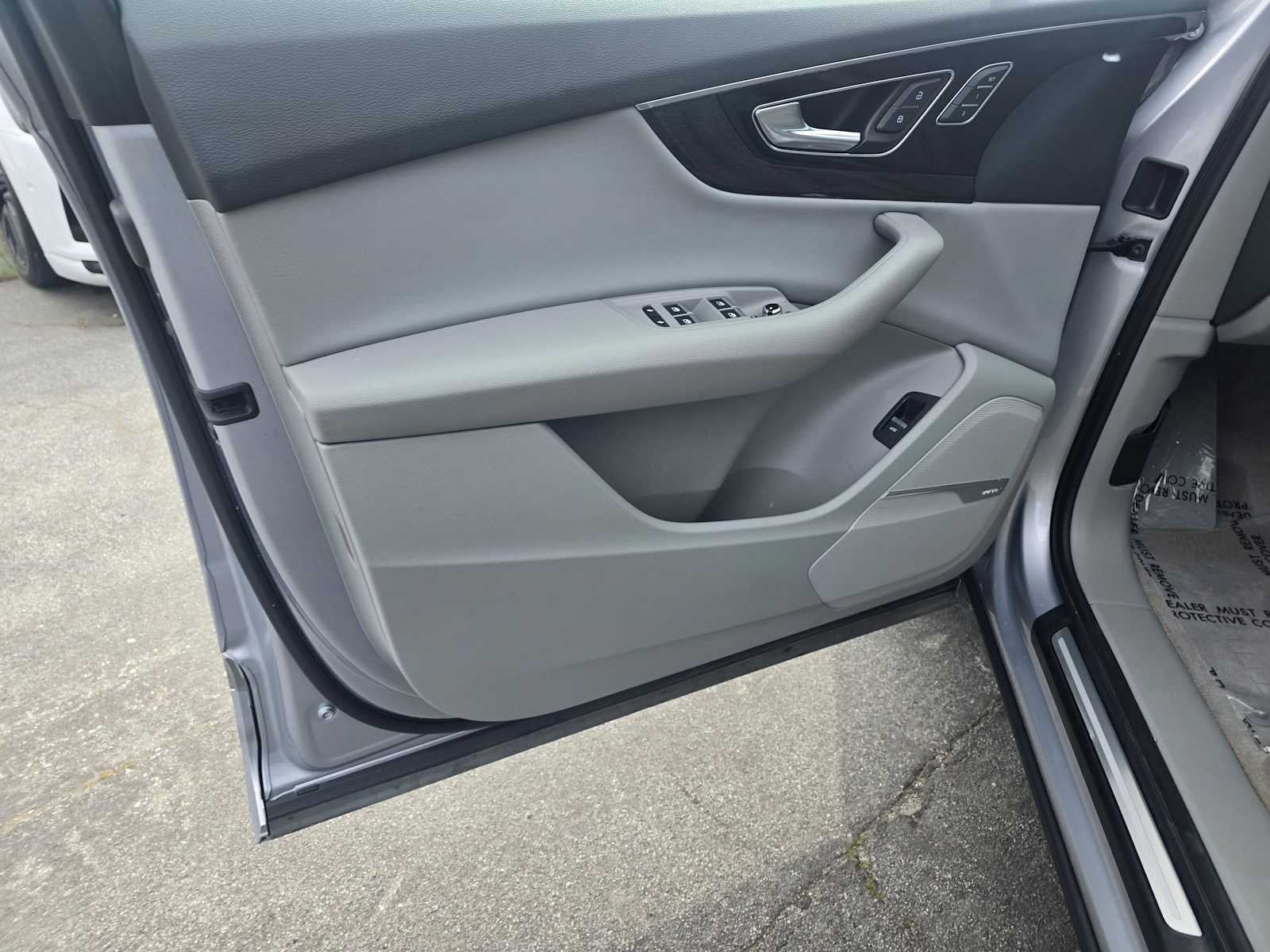 2019 Audi Q7 Premium Plus