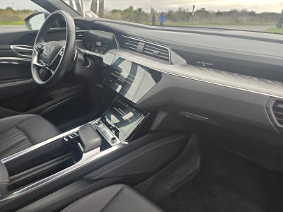2023 Audi e-tron Premium Plus