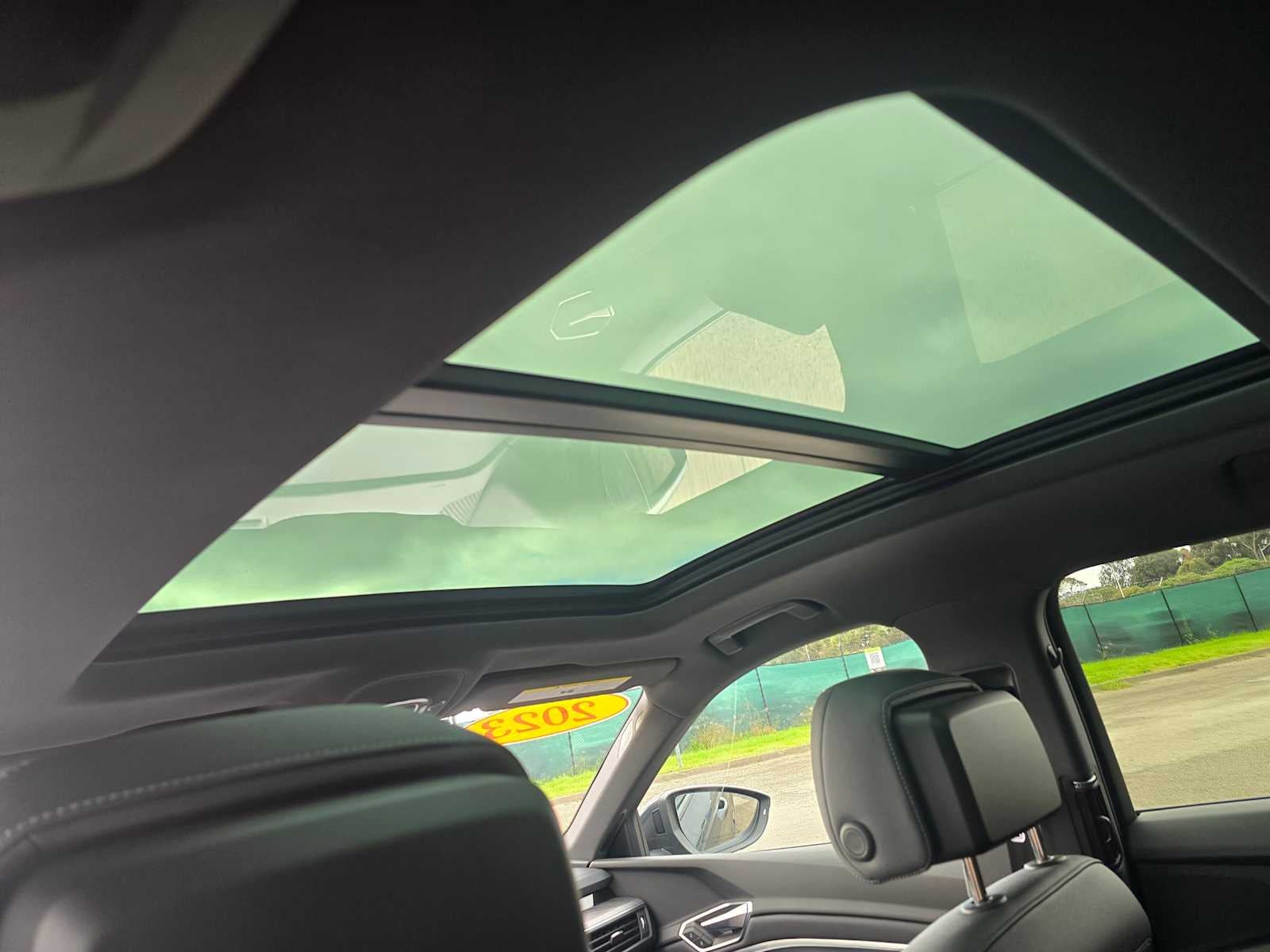 2023 Audi e-tron Premium Plus