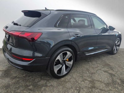 2023 Audi e-tron Premium Plus