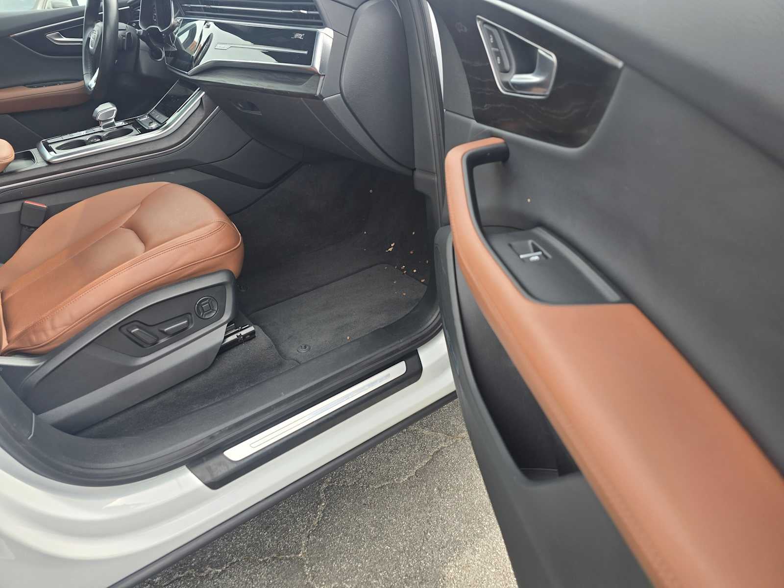 2023 Audi Q7 Premium Plus