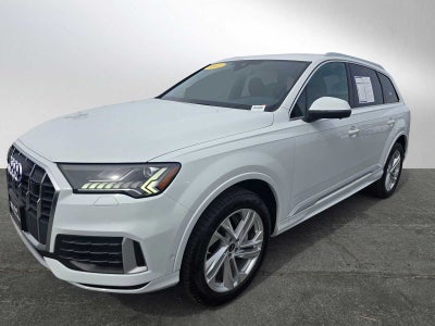 2023 Audi Q7 Premium Plus