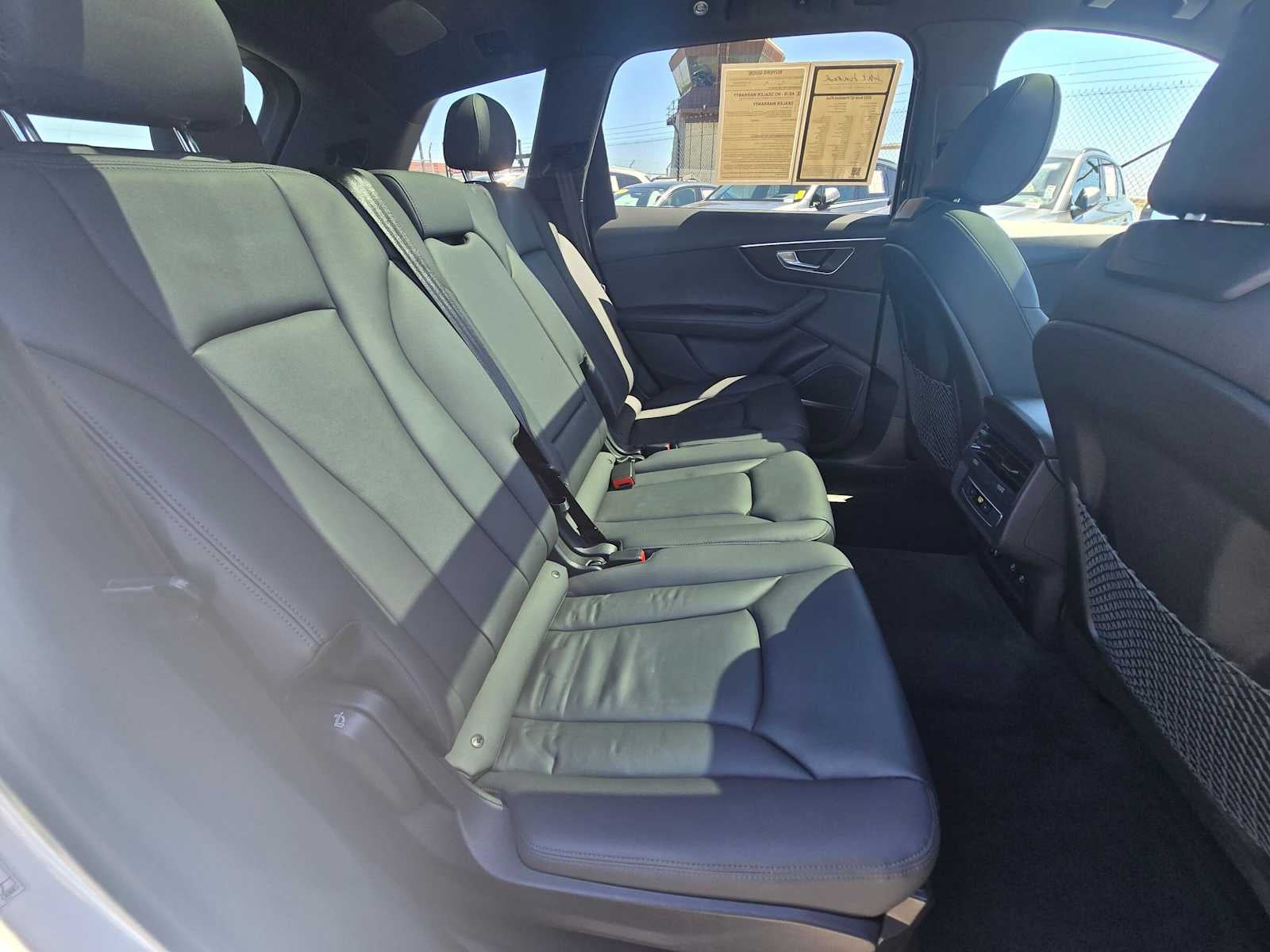 2023 Audi Q7 Premium Plus