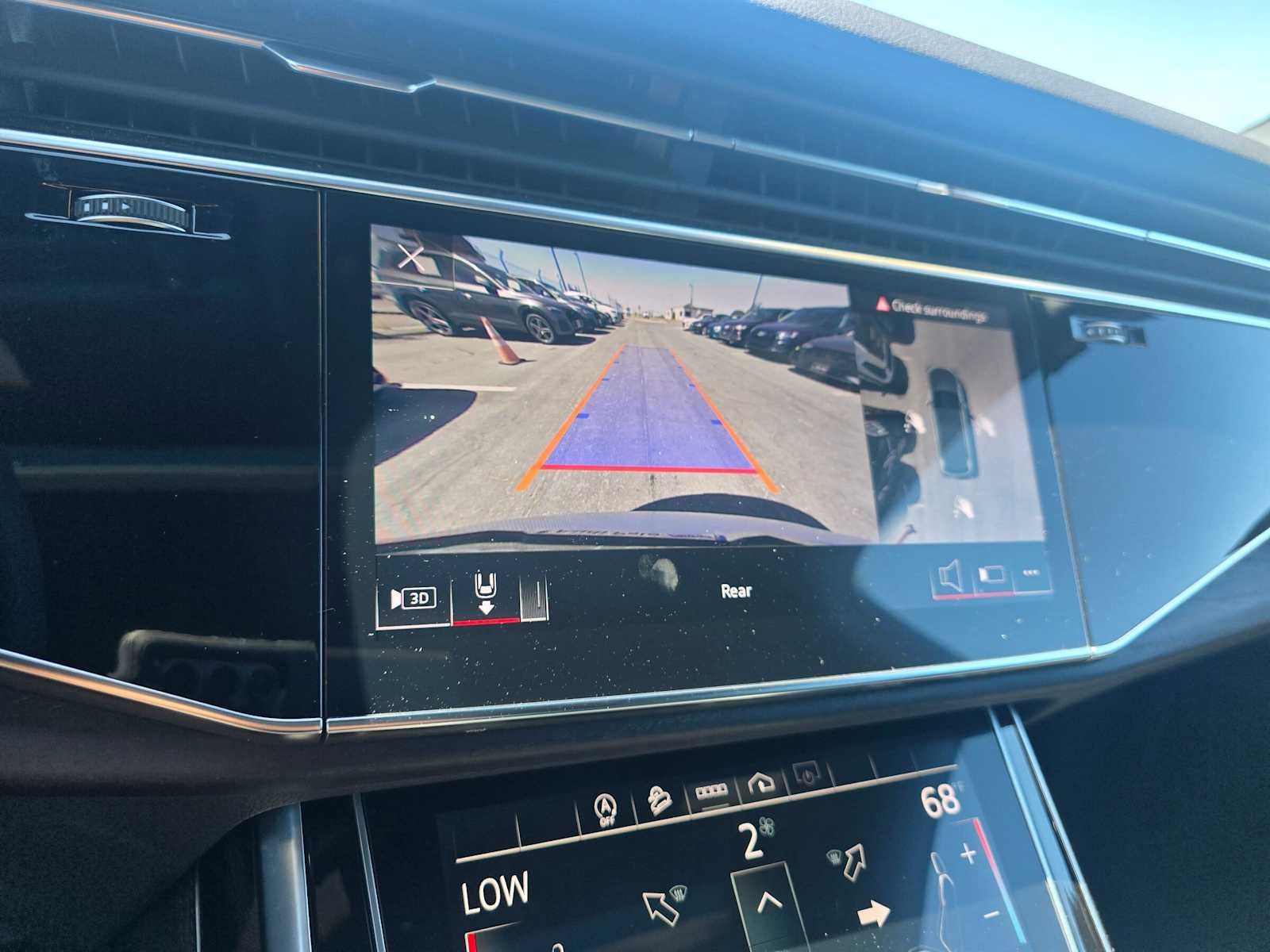 2023 Audi Q7 Premium Plus