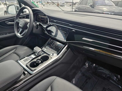 2025 Audi Q7 Premium Plus