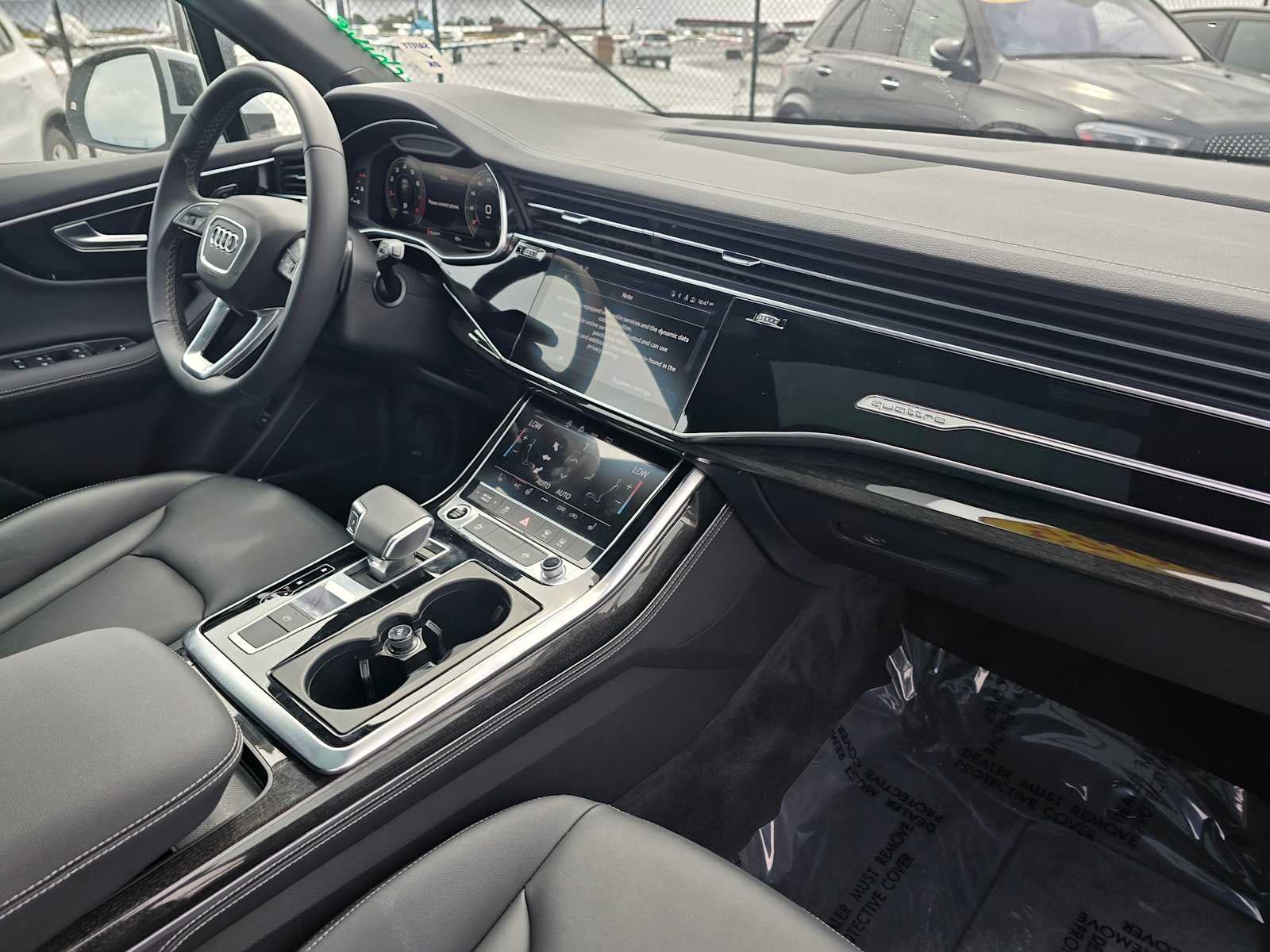 2025 Audi Q7 Premium Plus
