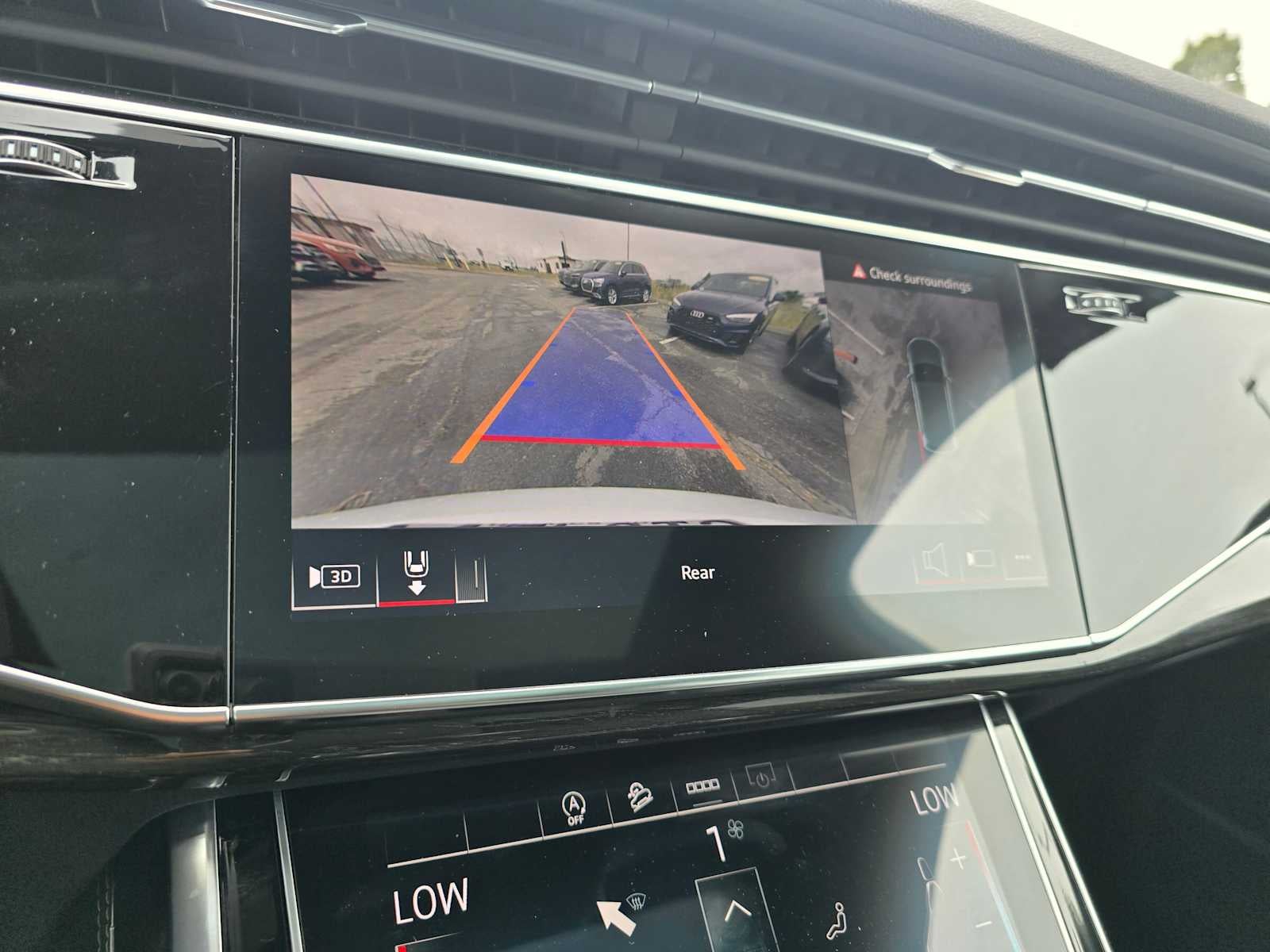 2025 Audi Q7 Premium Plus
