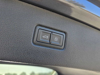 2023 Audi Q7 Premium Plus