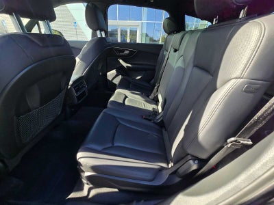 2023 Audi Q7 Premium Plus