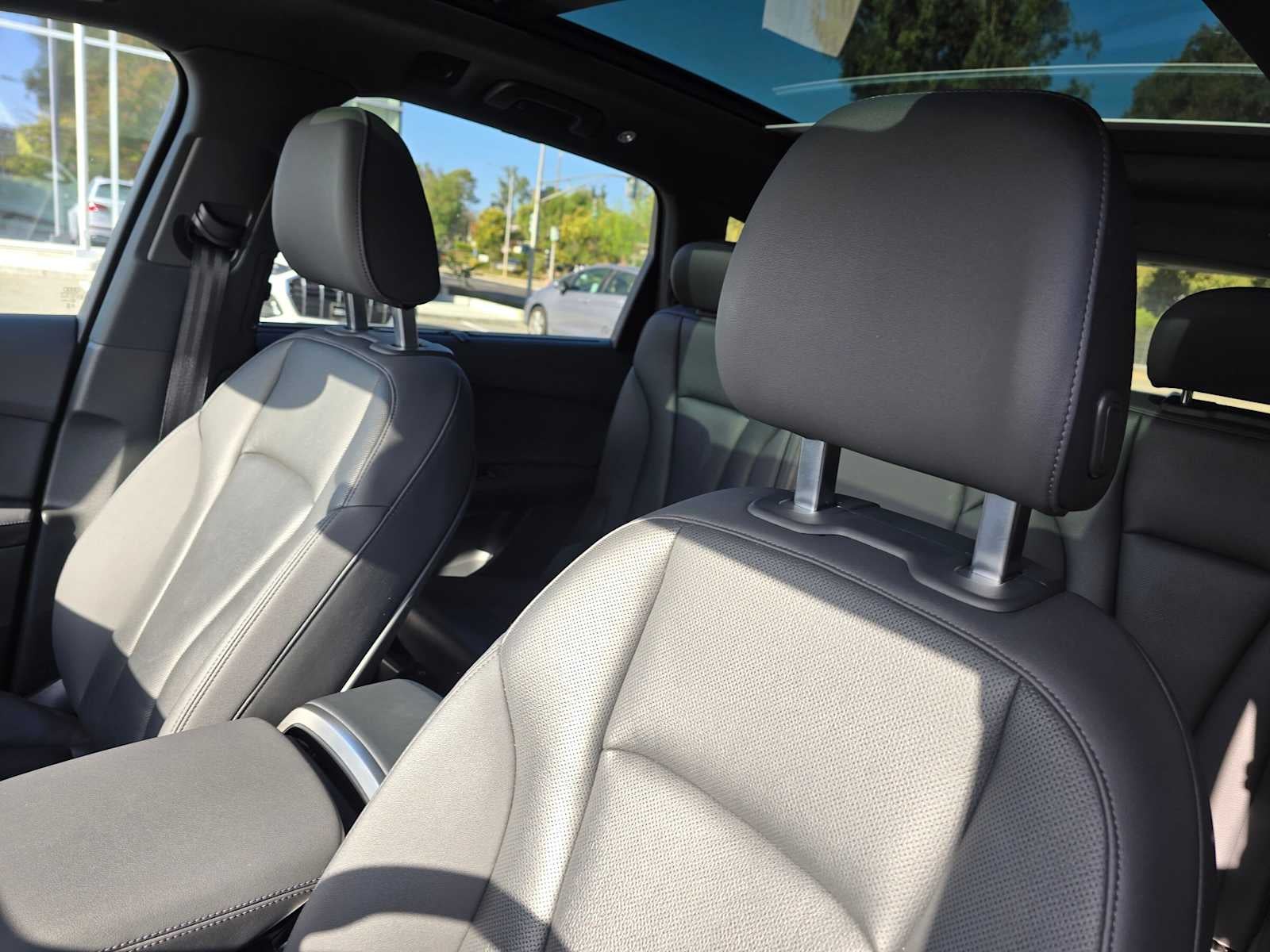 2023 Audi Q7 Premium Plus