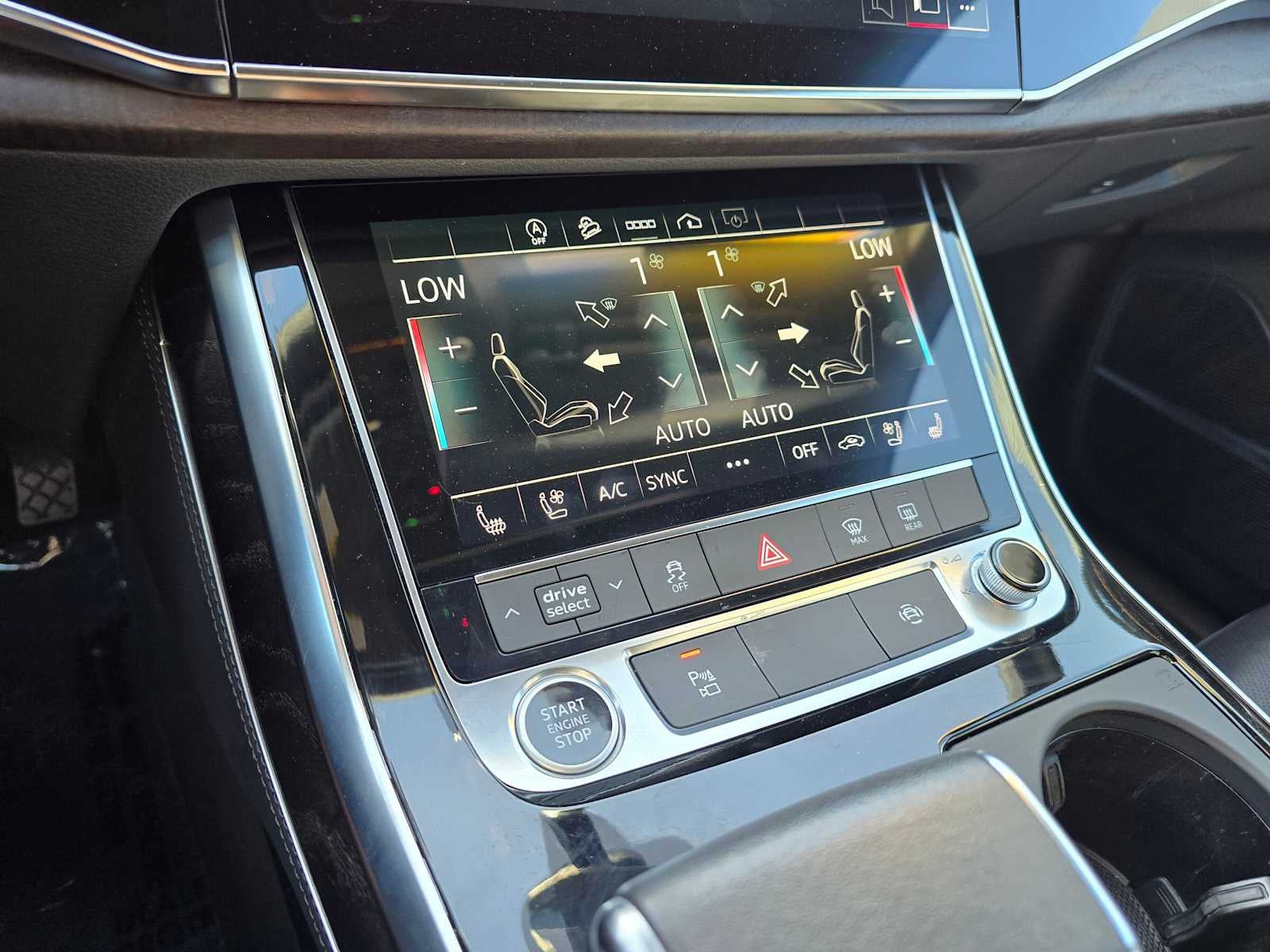 2023 Audi Q7 Premium Plus