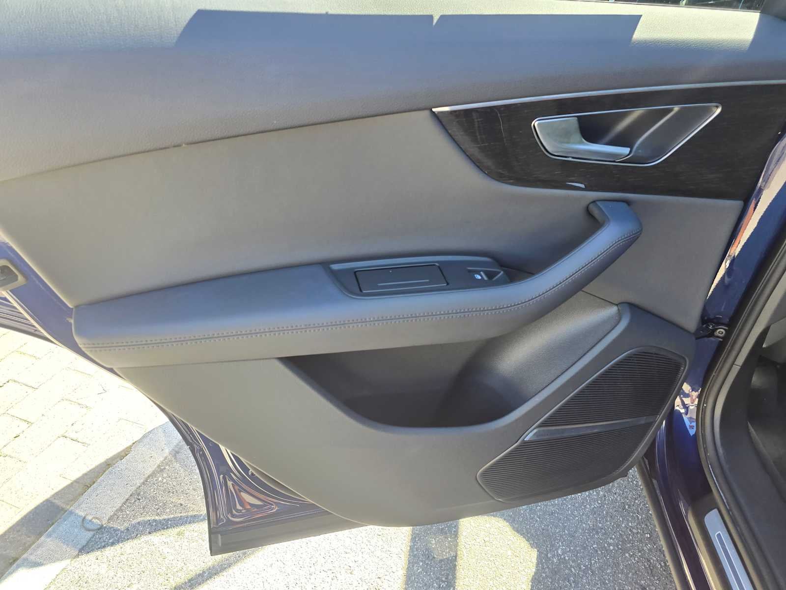 2024 Audi Q7 Premium Plus