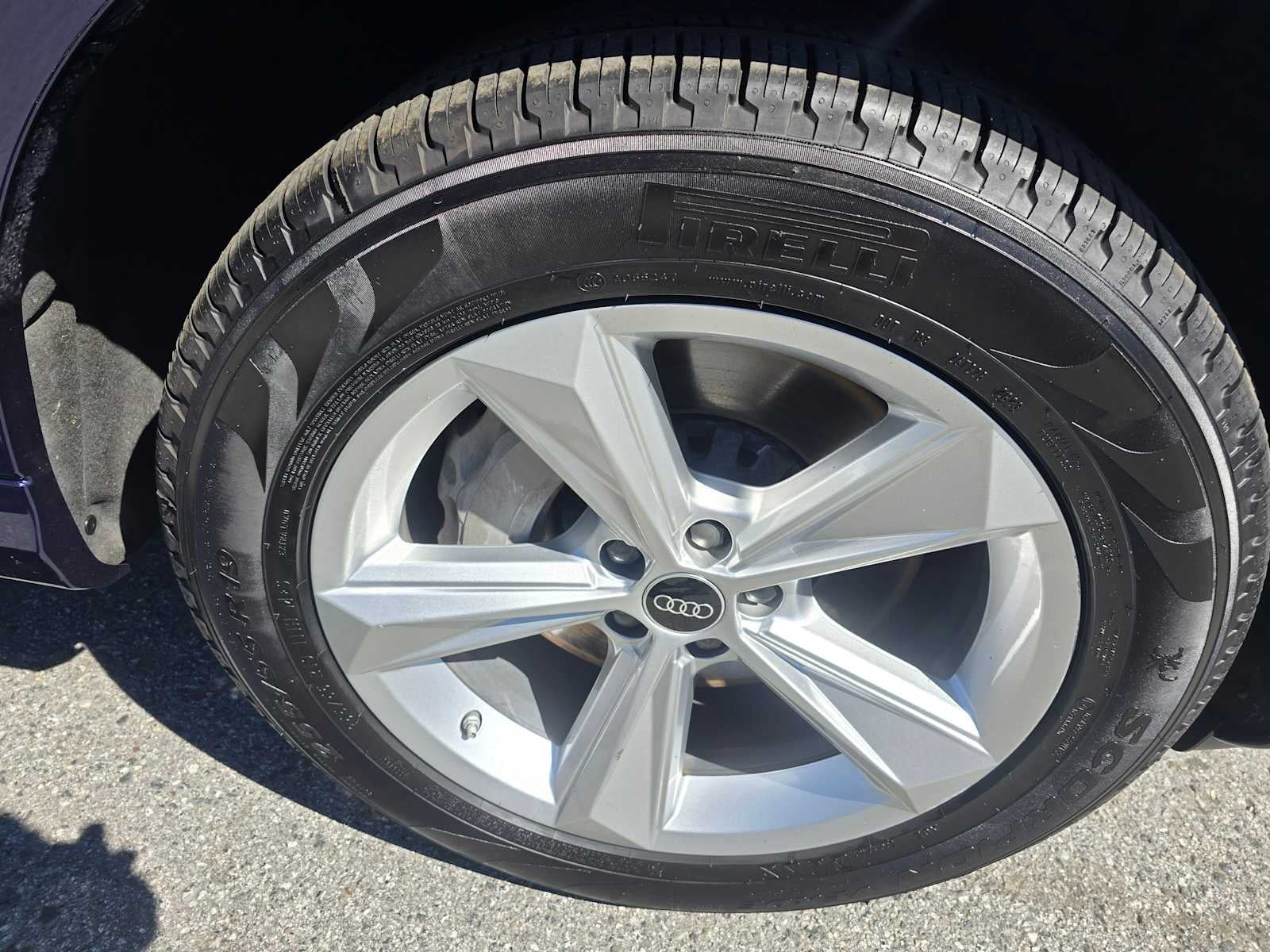 2024 Audi Q7 Premium Plus