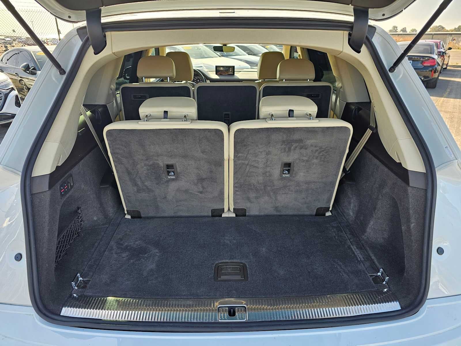 2019 Audi Q7 Premium Plus