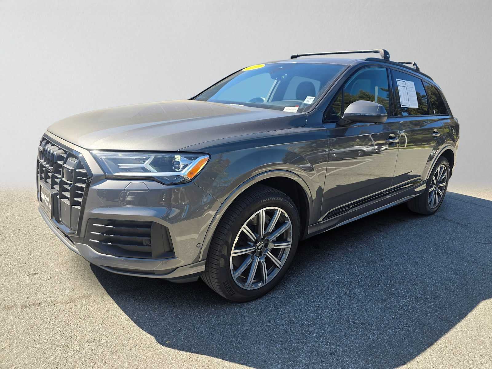 2022 Audi Q7 Premium Plus