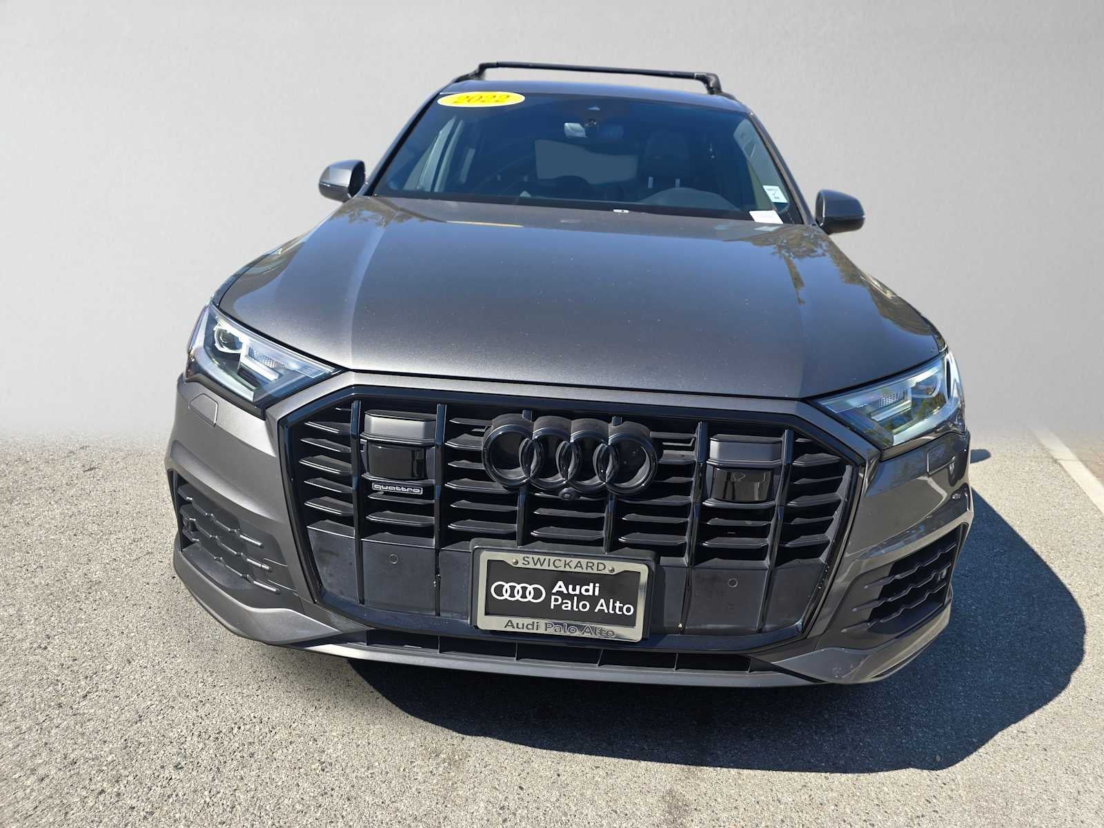 2022 Audi Q7 Premium Plus