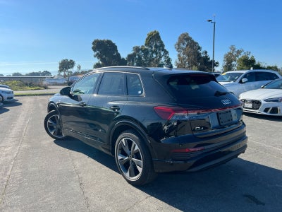 2024 Audi Q4 e-tron Premium Plus