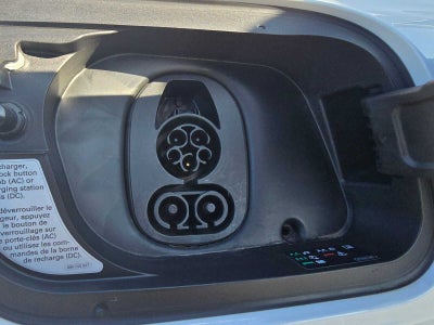 2024 Audi Q4 e-tron Premium Plus