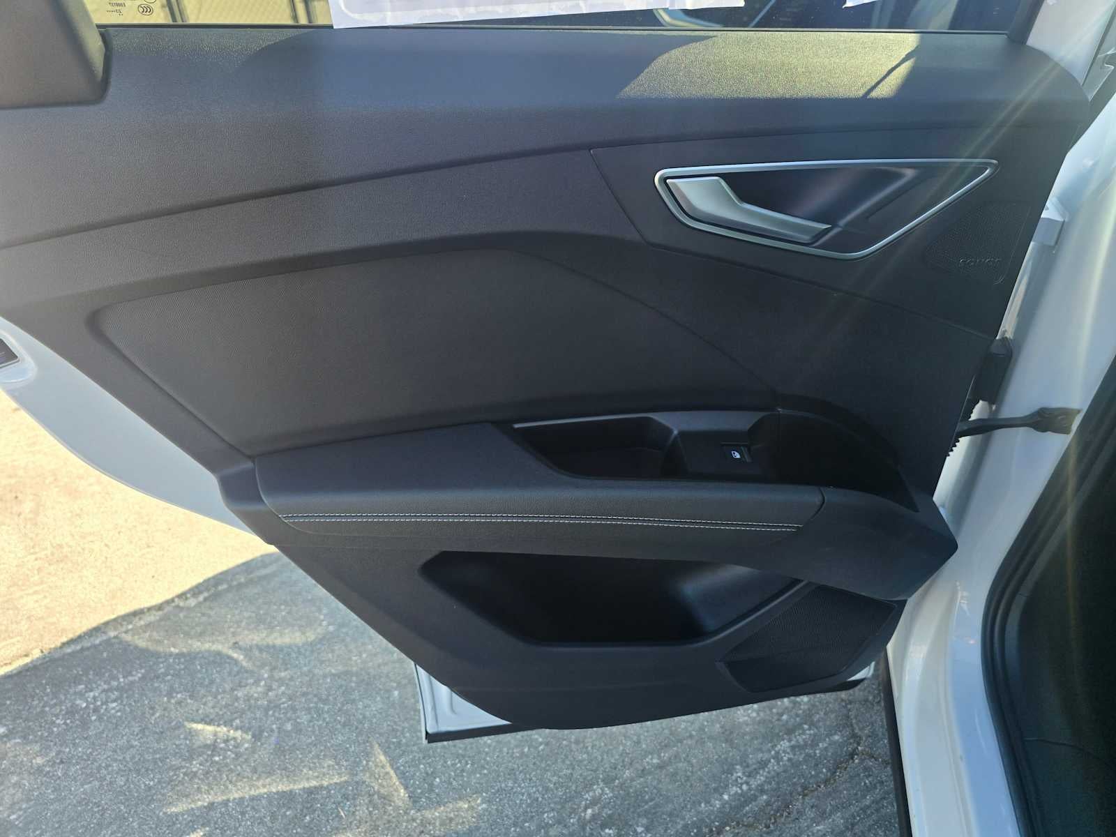 2024 Audi Q4 e-tron Premium Plus