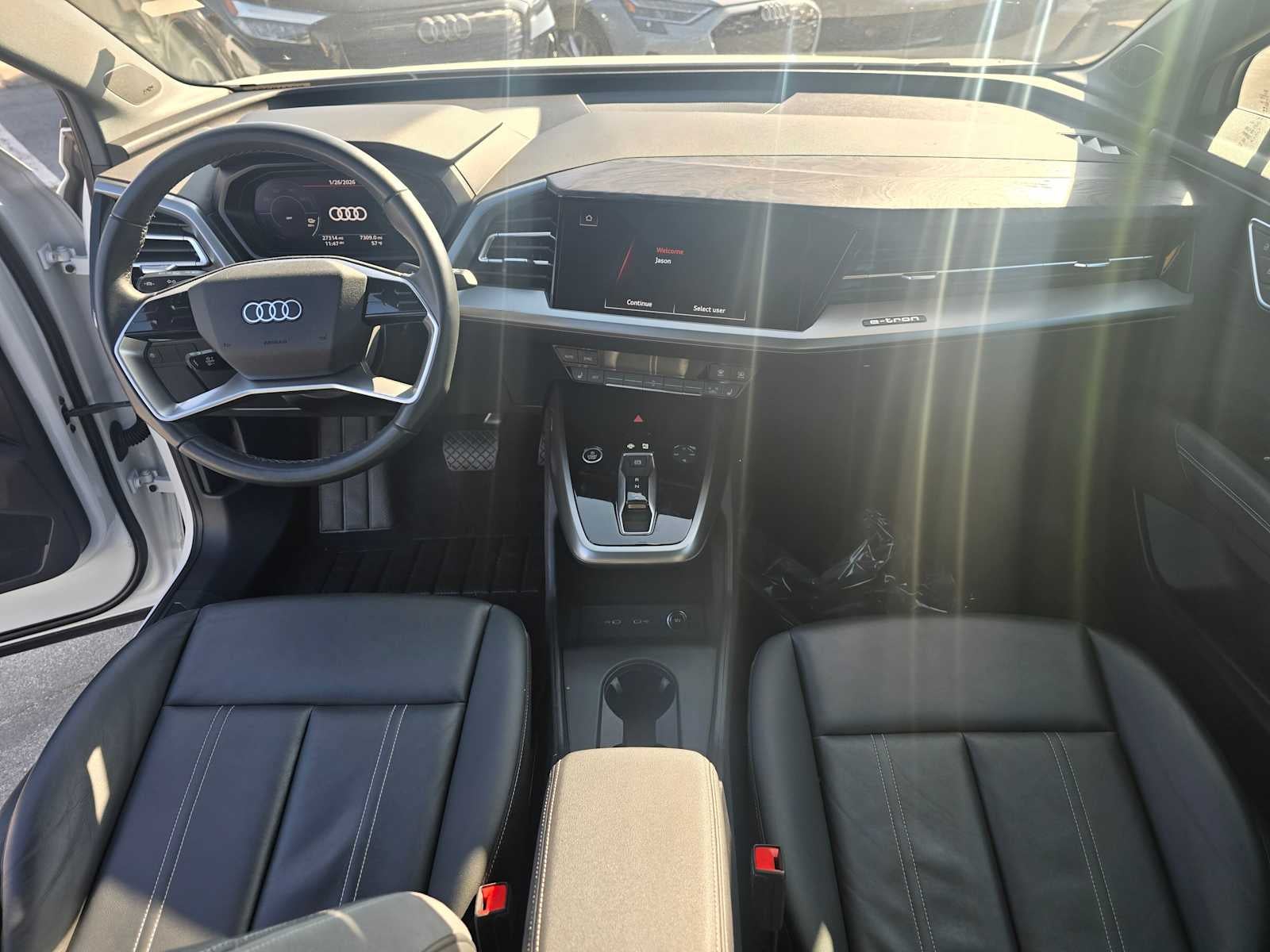 2024 Audi Q4 e-tron Premium Plus